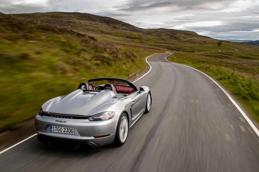  Porsche 718 Spyder (982) 2019 года  (WW) (фото 29 из 318)
